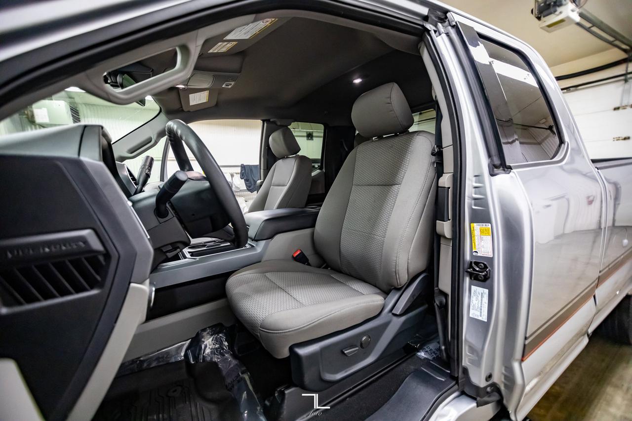 2020 Ford F-350 4x4 Super Cab XLT Longbox Diesel Bcam Red Deer AB