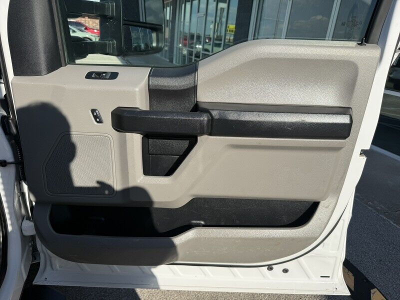 2020 Ford F-350 DRW 13' Stake Flatbed w/ Lift XL Collinsville OK