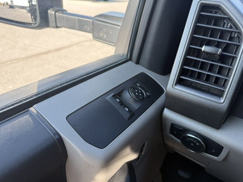 2020 Ford F-350 DRW 13' Stake Flatbed w/ Lift XL Collinsville OK