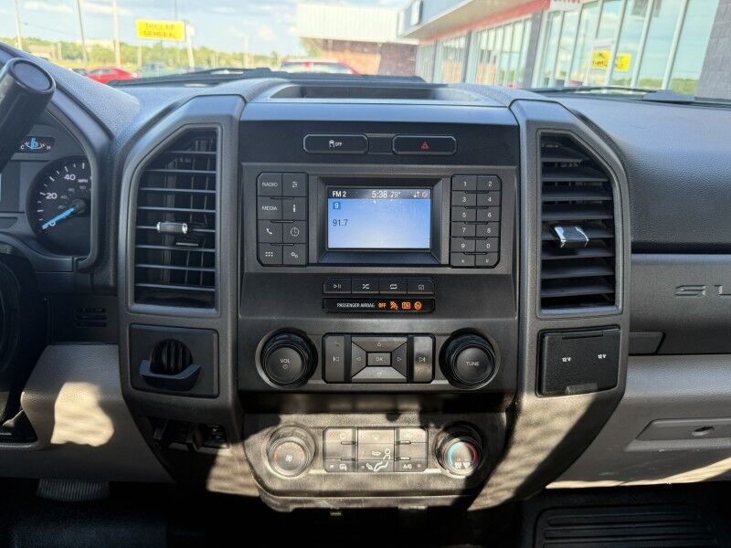 2020 Ford F-350 DRW 13' Stake Flatbed w/ Lift XL Collinsville OK