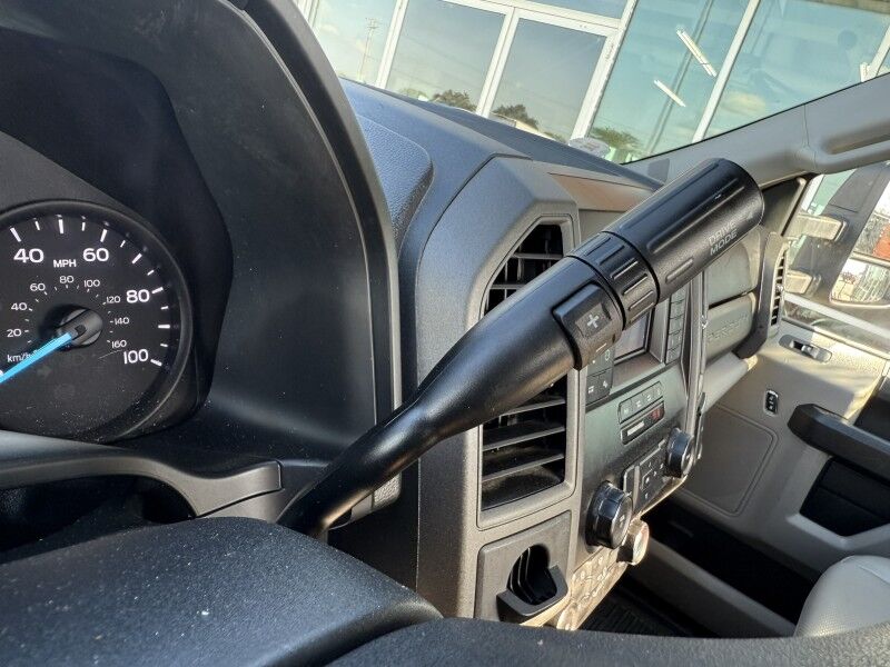 2020 Ford F-350 DRW 13' Stake Flatbed w/ Lift XL Collinsville OK