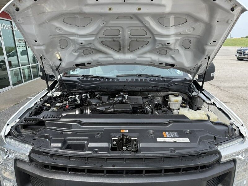 2020 Ford F-350 DRW 13' Stake Flatbed w/ Lift XL Collinsville OK