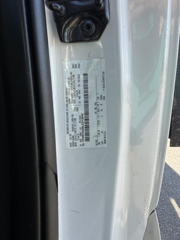 2020 Ford F-350 DRW 13' Stake Flatbed w/ Lift XL Collinsville OK