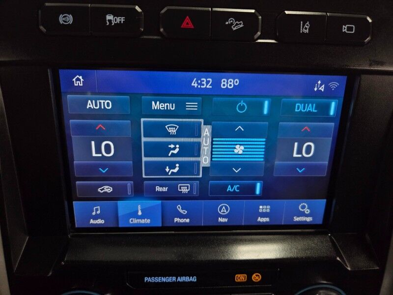 2020 Ford F-350 Lariat 4WD Flatbed Dually 6.7L Diesel GPS Camera New Tires FREE WARRANTY Arlington TX