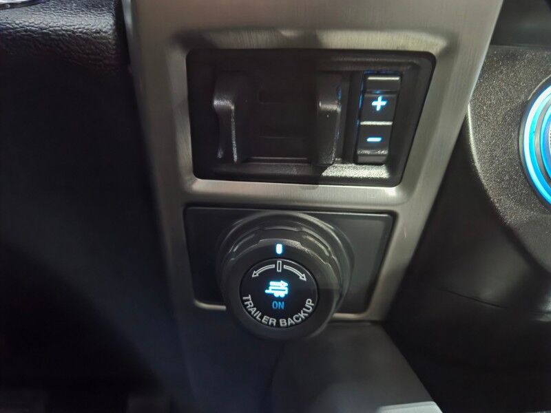 2020 Ford F-350 Platinum 4WD 6.7L Diesel GPS Camera Sunroof 20in Wheels 35in TiresFREE WARRANTY Arlington TX