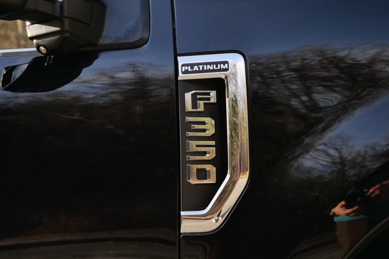 2020 Ford F-350 Platinum 4X4 / Massaging Seats / 6.7L V8 Turbo Diesel! Lincolnton NC