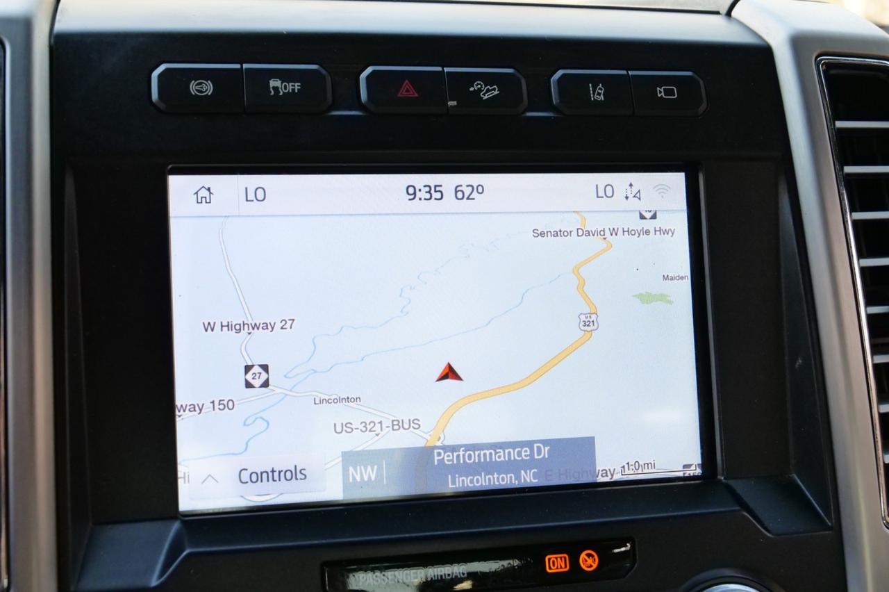 2020 Ford F-350 Platinum 4X4 / Massaging Seats / 6.7L V8 Turbo Diesel! Lincolnton NC