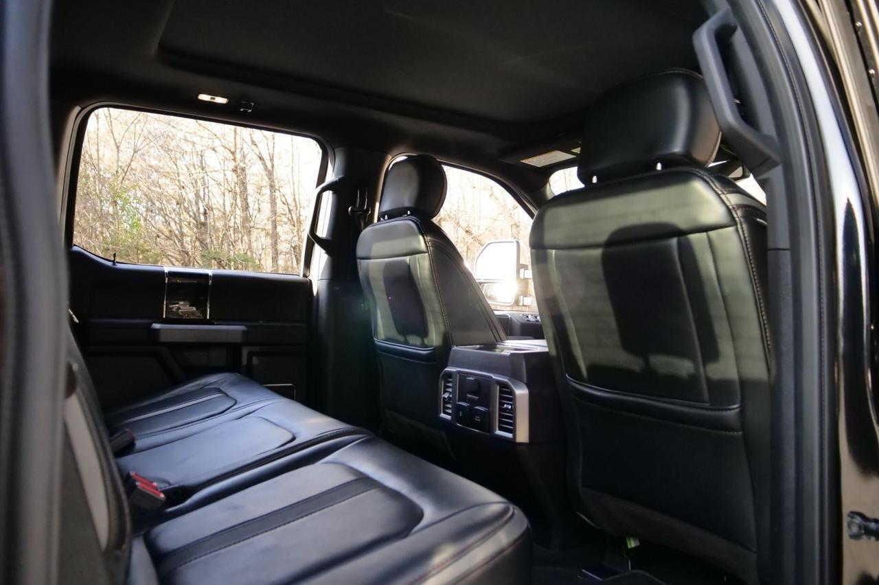 2020 Ford F-350 Platinum 4X4 / Massaging Seats / 6.7L V8 Turbo Diesel! Lincolnton NC