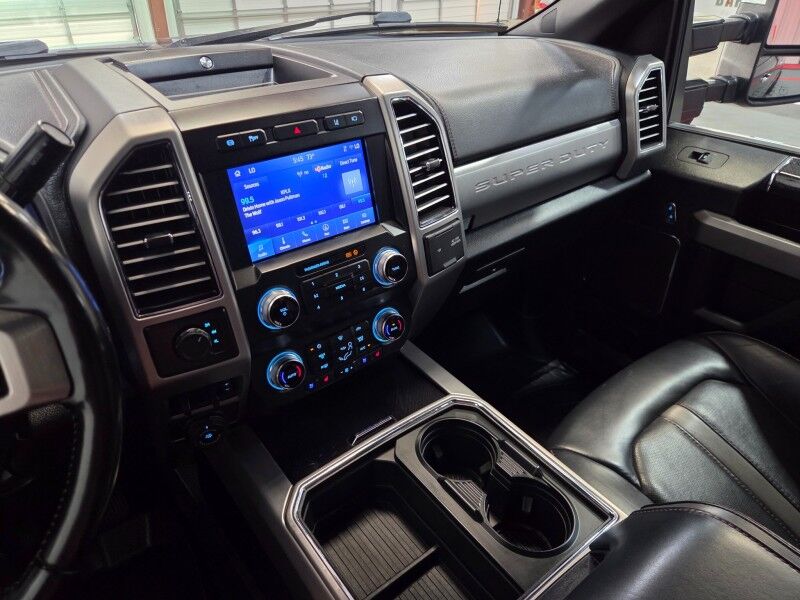2020 Ford F-350 Platinum SRW Long Bed 6.7L Diesel GPS Sunroof FREE WARRANTY Call (682)587-6288 Arlington TX