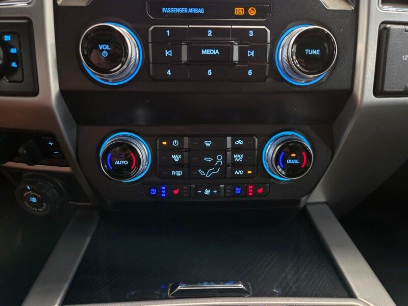 2020 Ford F-350 Platinum SRW Long Bed 6.7L Diesel GPS Sunroof FREE WARRANTY Call (682)587-6288 Arlington TX