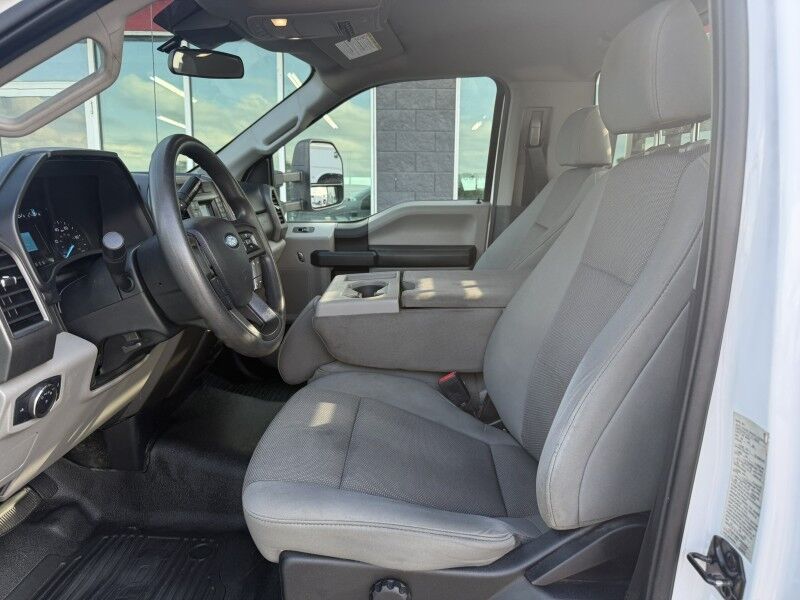 2020 Ford F-350 SRW 4x4 Hay Spike Flatbed XL Collinsville OK
