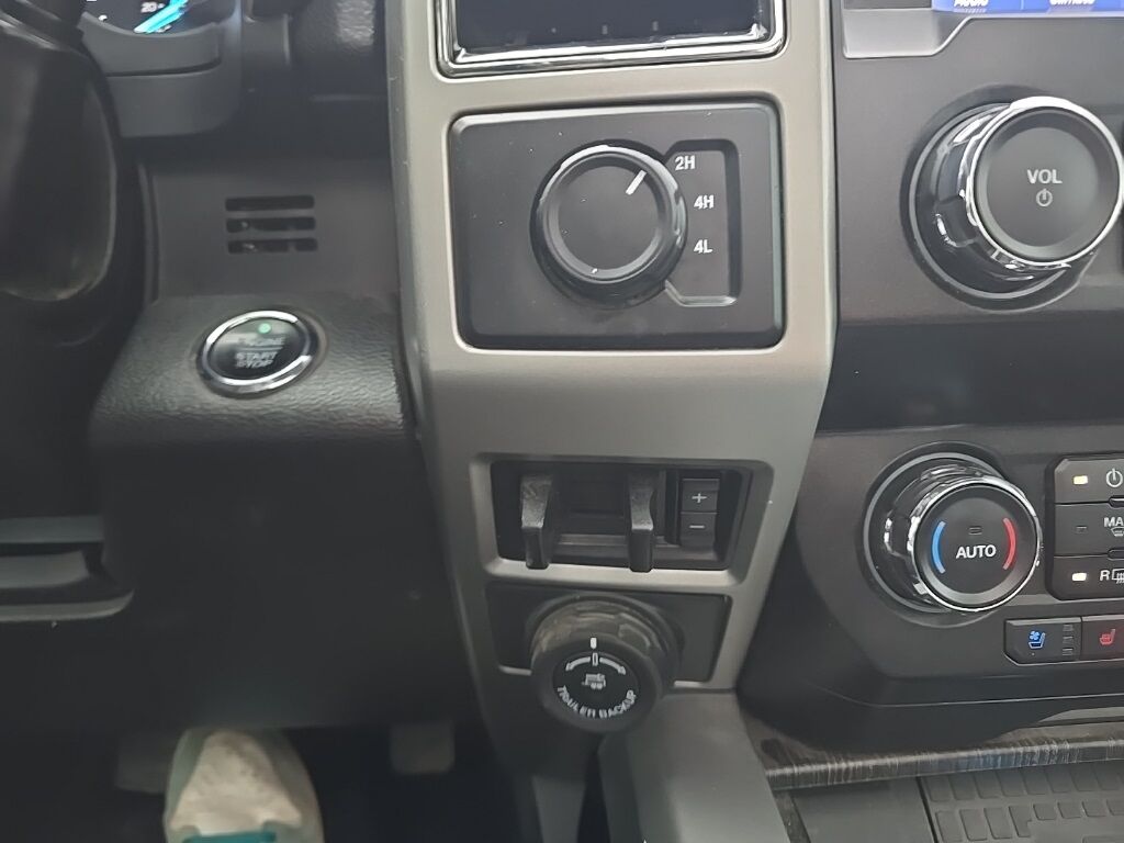 2020 Ford F-350 Super Duty 4x4 Crew Cab Lariat DRW Fond du Lac WI