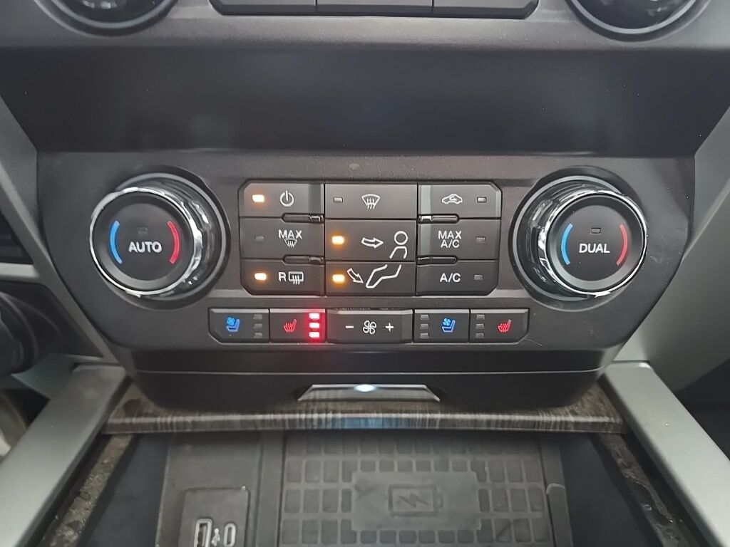 2020 Ford F-350 Super Duty 4x4 Crew Cab Lariat DRW Fond du Lac WI