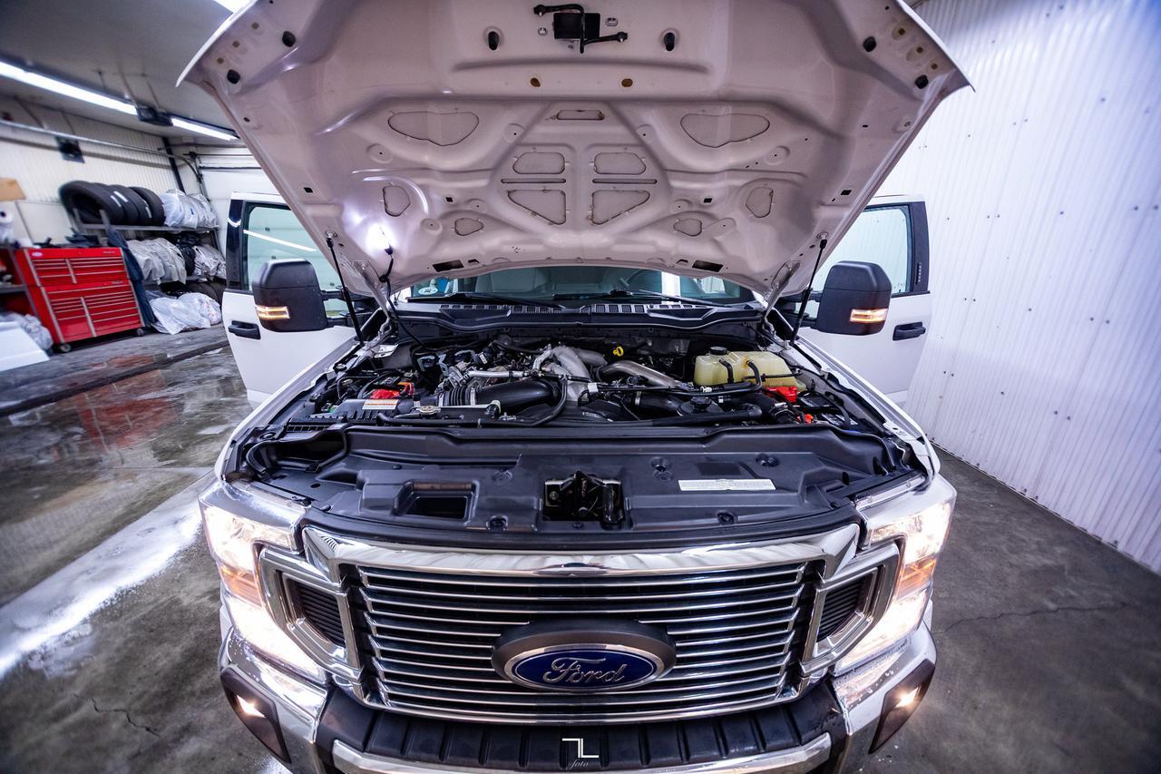 2020 Ford F-450 4x4 Crew Cab XLT FX4 Dually Diese BCam Red Deer AB