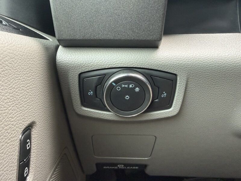 2020 Ford F-450 7.3L Gas Box Truck w/ Lift XL Collinsville OK