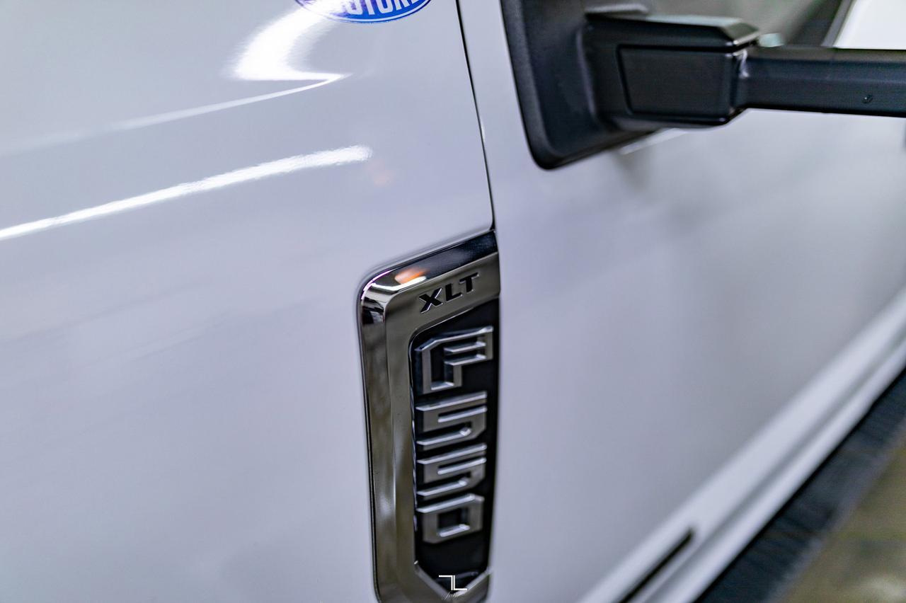 2020 Ford F-550 4x4 Crew Cab XLT Deck Diesel 5th Wheel Hitch Red Deer AB