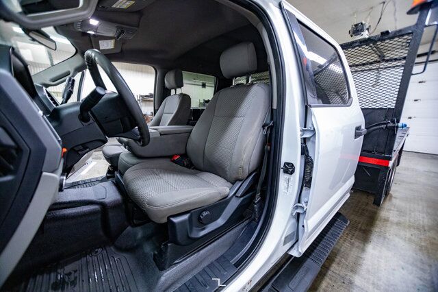 2020 Ford F-550 4x4 Crew Cab XLT Deck Diesel Dually Red Deer AB