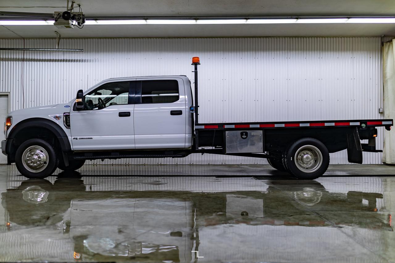 2020 Ford F-550 4x4 Crew Cab XLT Deck Diesel Dually Red Deer AB