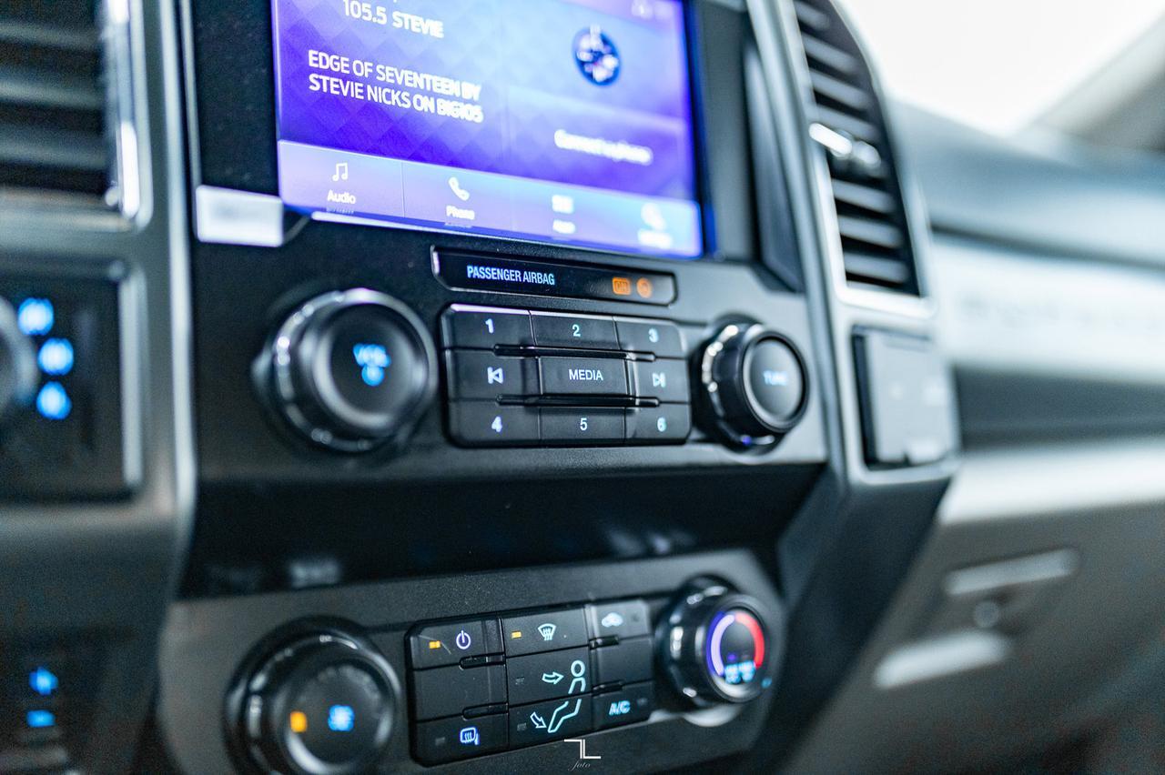 2020 Ford F-550 4x4 Crew Cab XLT Deck Diesel Dually Red Deer AB