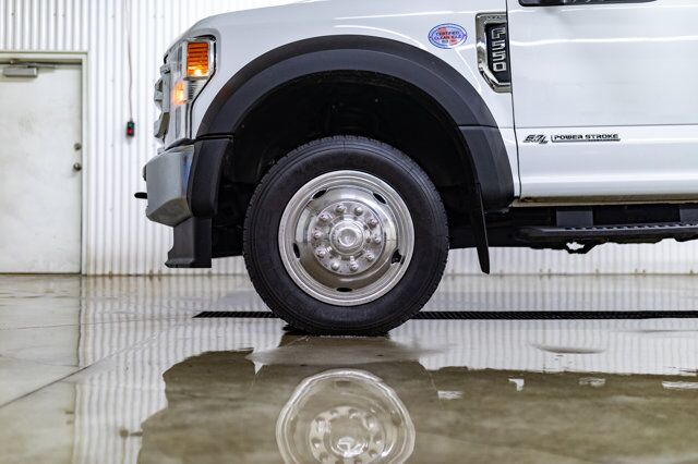 2020 Ford F-550 4x4 Crew Cab XLT Deck Diesel Dually Red Deer AB