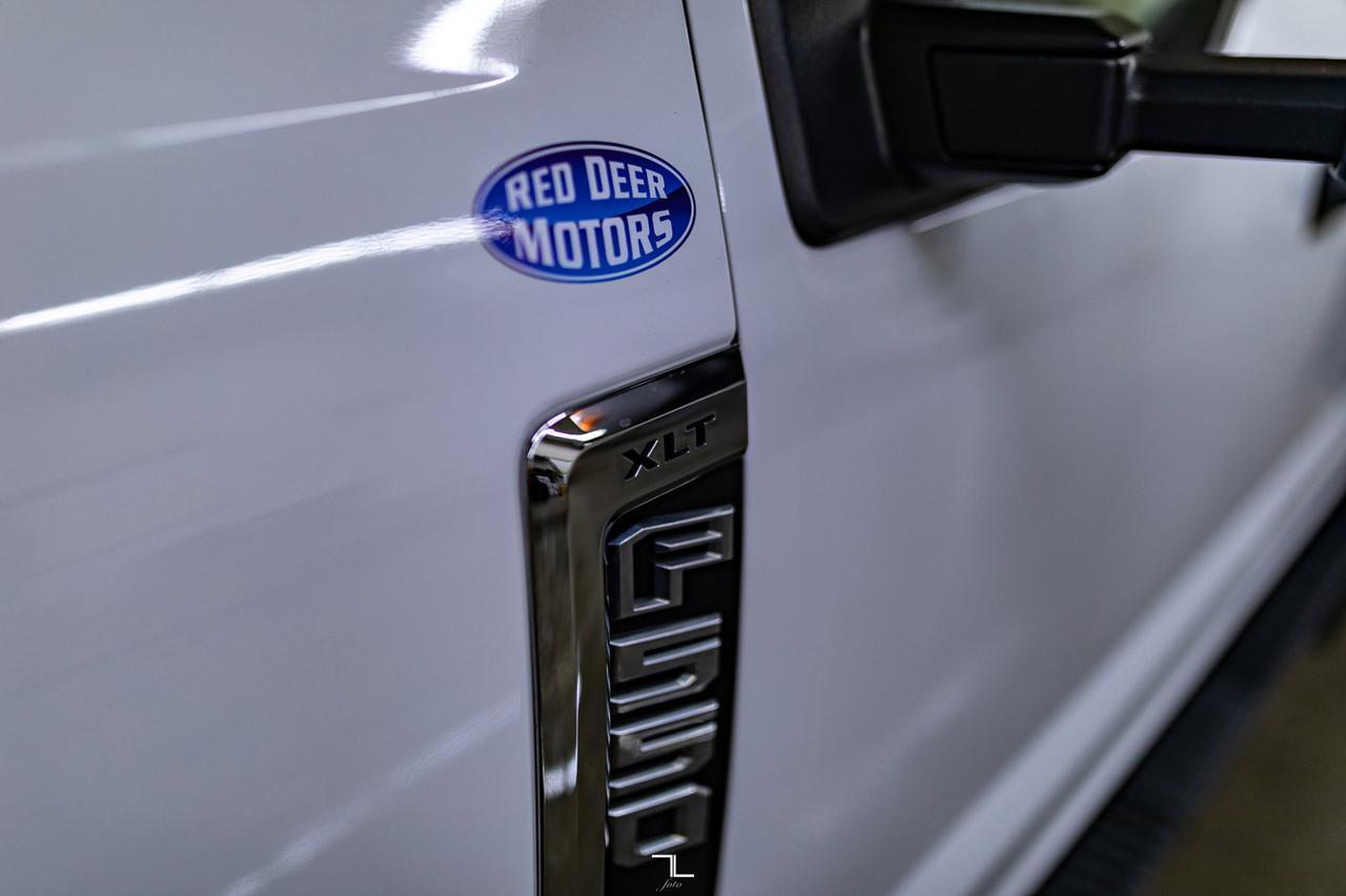 2020 Ford F-550 4x4 Crew Cab XLT Deck Dually BCam Red Deer AB