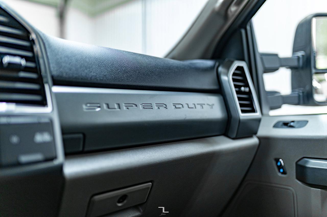 2020 Ford F-550 4x4 Crew Cab XLT Deck Dually BCam Red Deer AB