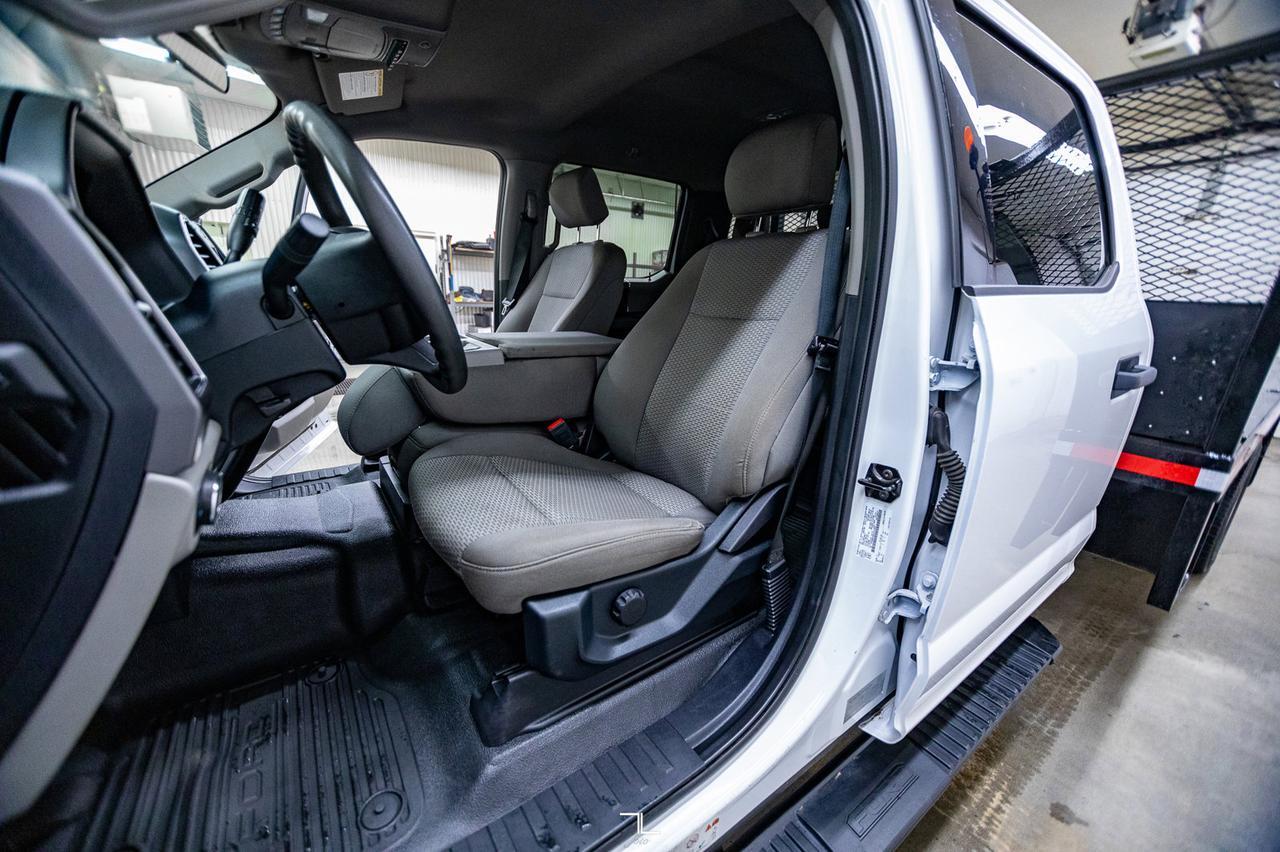 2020 Ford F-550 4x4 Crew Cab XLT Deck Dually BCam Red Deer AB