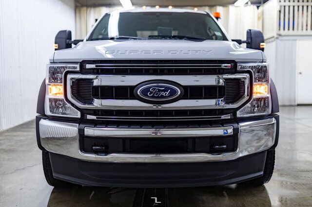 2020 Ford F-550 4x4 Crew Cab XLT Deck Dually BCam Red Deer AB