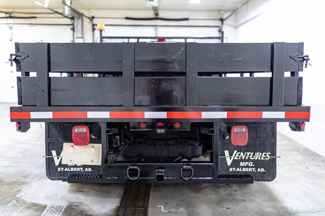 2020 Ford F-550 4x4 Crew Cab XLT Deck Dually BCam Red Deer AB