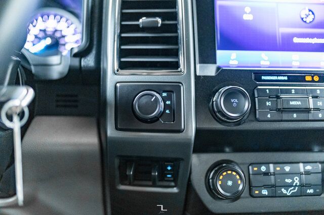 2020 Ford F-550 4x4 Crew Cab XLT Deck Dually BCam Red Deer AB