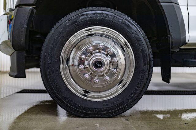 2020 Ford F-550 4x4 Crew Cab XLT Deck Dually BCam Red Deer AB