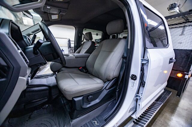 2020 Ford F-550 4x4 Crew Cab XLT Deck Dually Red Deer AB