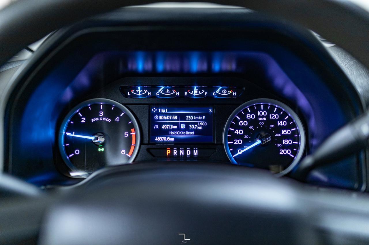 2020 Ford F-550 4x4 Crew Cab XLT Deck Dually Red Deer AB