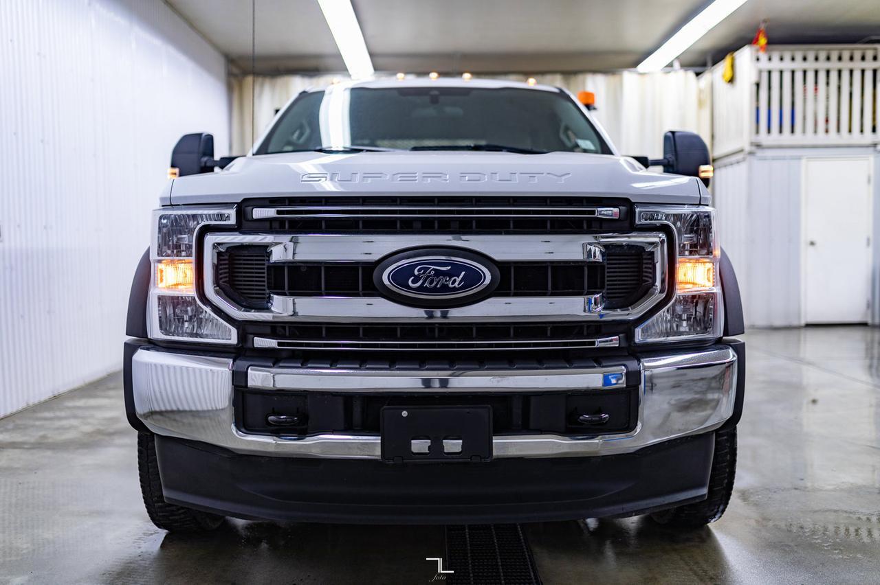 2020 Ford F-550 4x4 Crew Cab XLT Deck Dually Red Deer AB