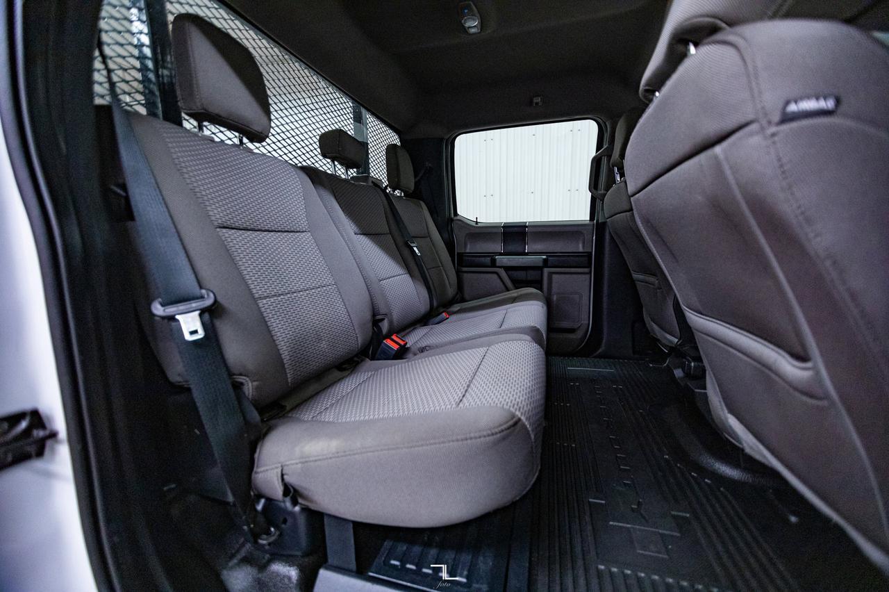 2020 Ford F-550 4x4 Crew Cab XLT Deck Dually Red Deer AB