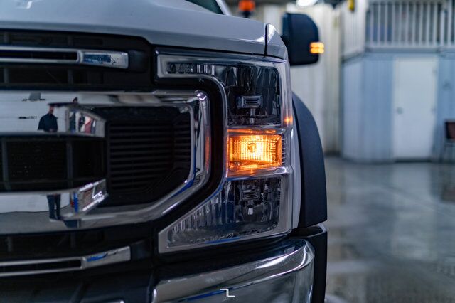 2020 Ford F-550 4x4 Crew Cab XLT Deck Dually Red Deer AB