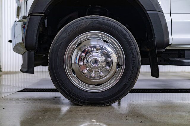 2020 Ford F-550 4x4 Crew Cab XLT Deck Dually Red Deer AB