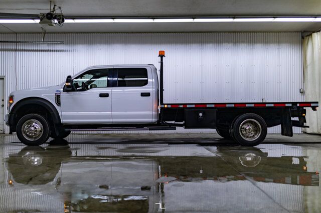 2020 Ford F-550 4x4 Crew Cab XLT Deck Dually Red Deer AB