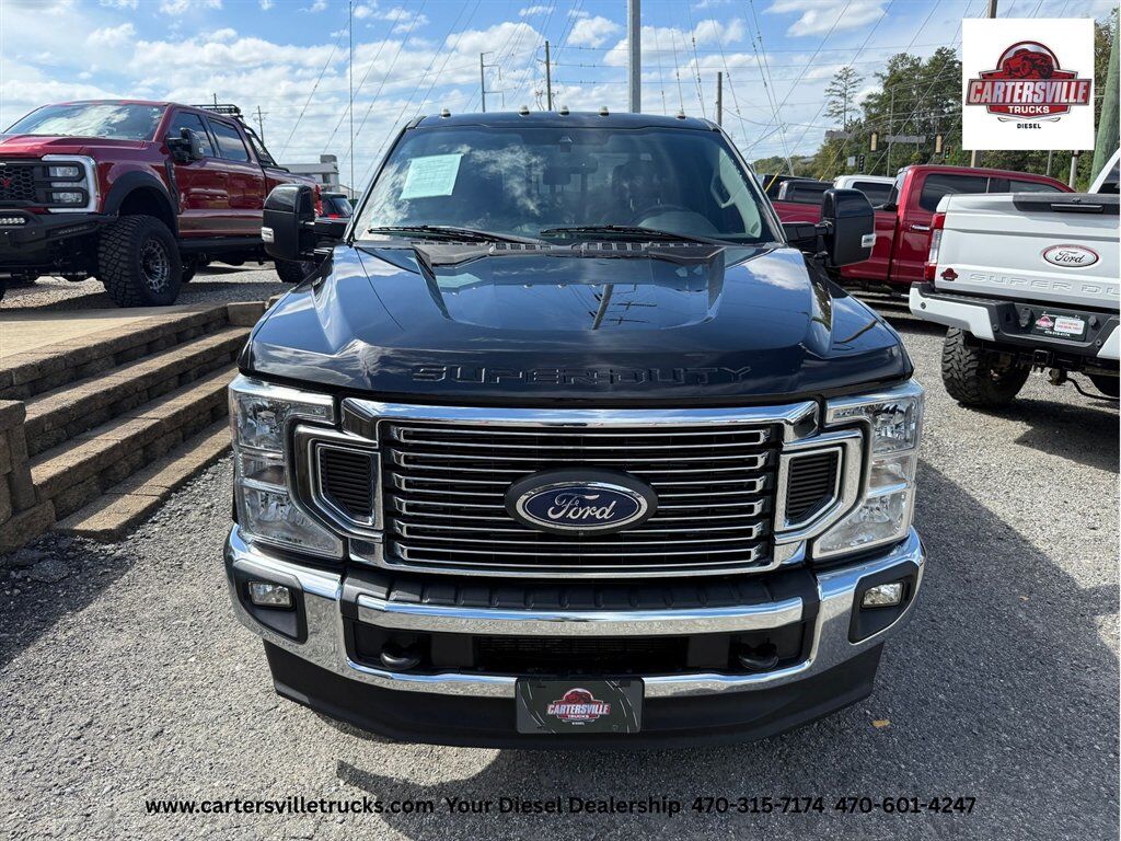2020 Ford F350sd Lariat FX4 - ULTIMATE - DUALLY - LOADED