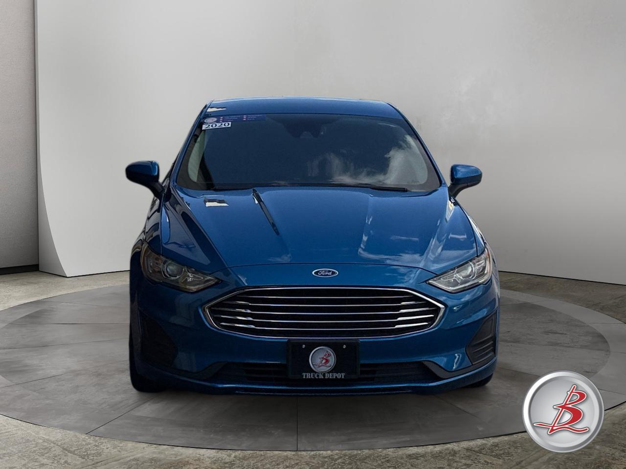 2020 Ford FUSION SE