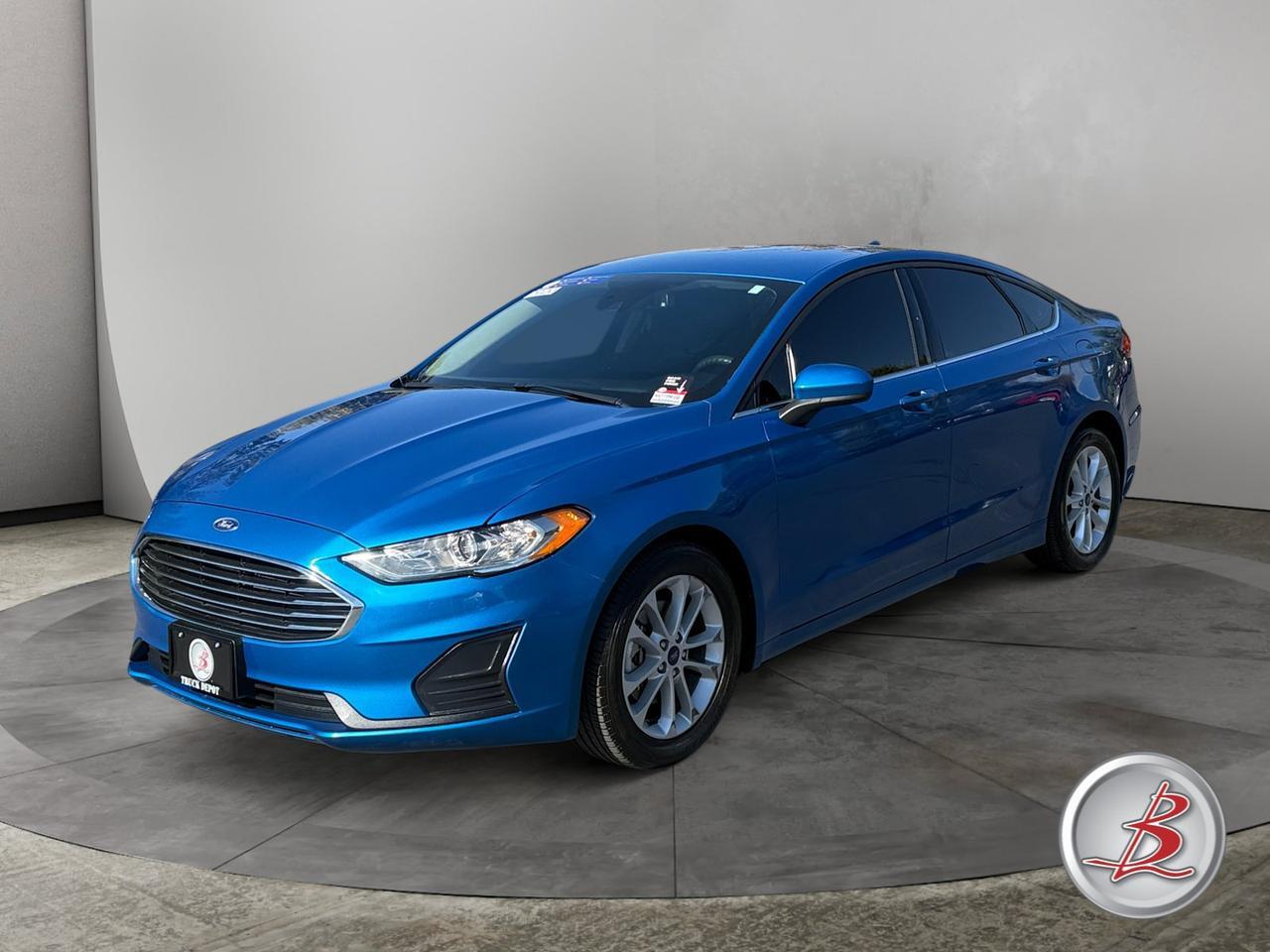 2020 Ford FUSION SE