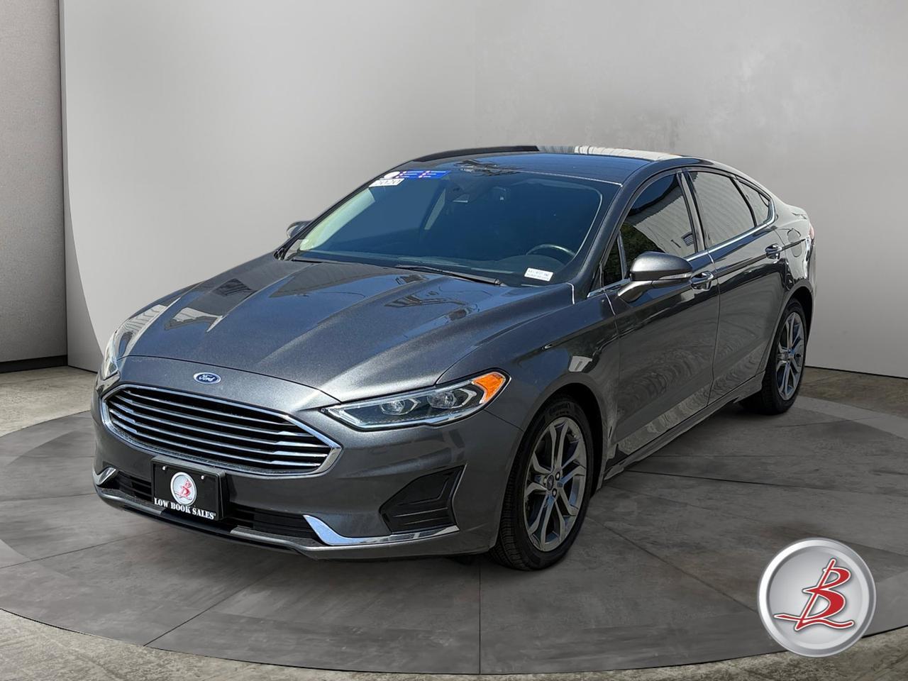 2020 Ford FUSION SEL