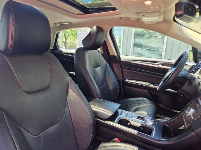 2020 Ford Fusion Hybrid Titanium Elgin IL