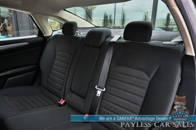 2020 Ford Fusion SE / AWD / 2.0L Ecoboost / Power & Heated Cloth Seats / Blind Spot & Lane Departure Alert / Apple CarPlay & Android Auto / Back Up Camera / Push Button Start / Alloy Wheels / 29 MPG / 1-Owner Anchorage AK