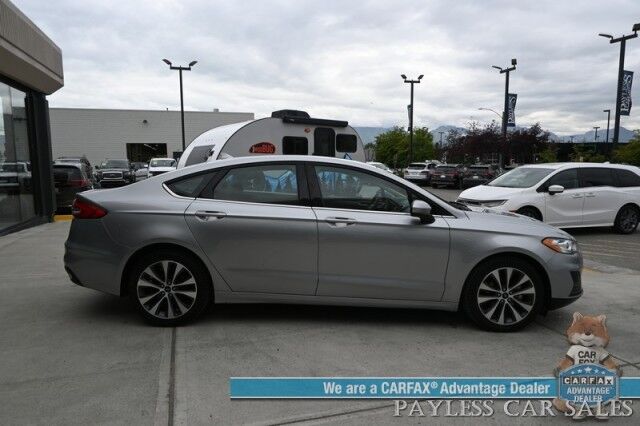 2020 Ford Fusion SE / AWD / 2.0L Ecoboost / Power & Heated Cloth Seats / Blind Spot & Lane Departure Alert / Apple CarPlay & Android Auto / Back Up Camera / Push Button Start / Alloy Wheels / 29 MPG / 1-Owner Anchorage AK