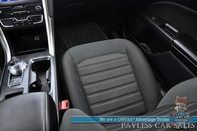 2020 Ford Fusion SE / AWD / 2.0L Ecoboost / Power & Heated Cloth Seats / Blind Spot & Lane Departure Alert / Apple CarPlay & Android Auto / Back Up Camera / Push Button Start / Alloy Wheels / 29 MPG / 1-Owner Anchorage AK