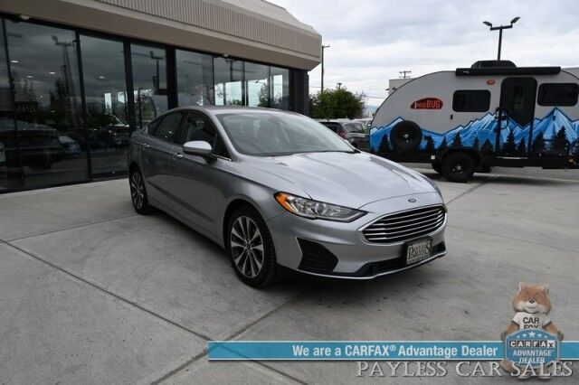 2020 Ford Fusion SE / AWD / 2.0L Ecoboost / Power & Heated Cloth Seats / Blind Spot & Lane Departure Alert / Apple CarPlay & Android Auto / Back Up Camera / Push Button Start / Alloy Wheels / 29 MPG / 1-Owner Anchorage AK