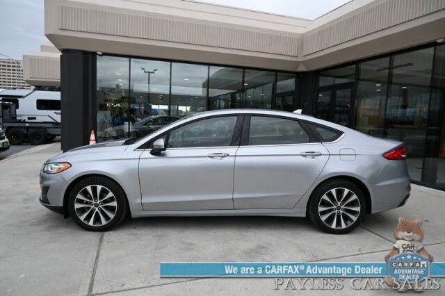 2020 Ford Fusion SE / AWD / 2.0L Ecoboost / Power & Heated Cloth Seats / Blind Spot & Lane Departure Alert / Apple CarPlay & Android Auto / Back Up Camera / Push Button Start / Alloy Wheels / 29 MPG / 1-Owner Anchorage AK
