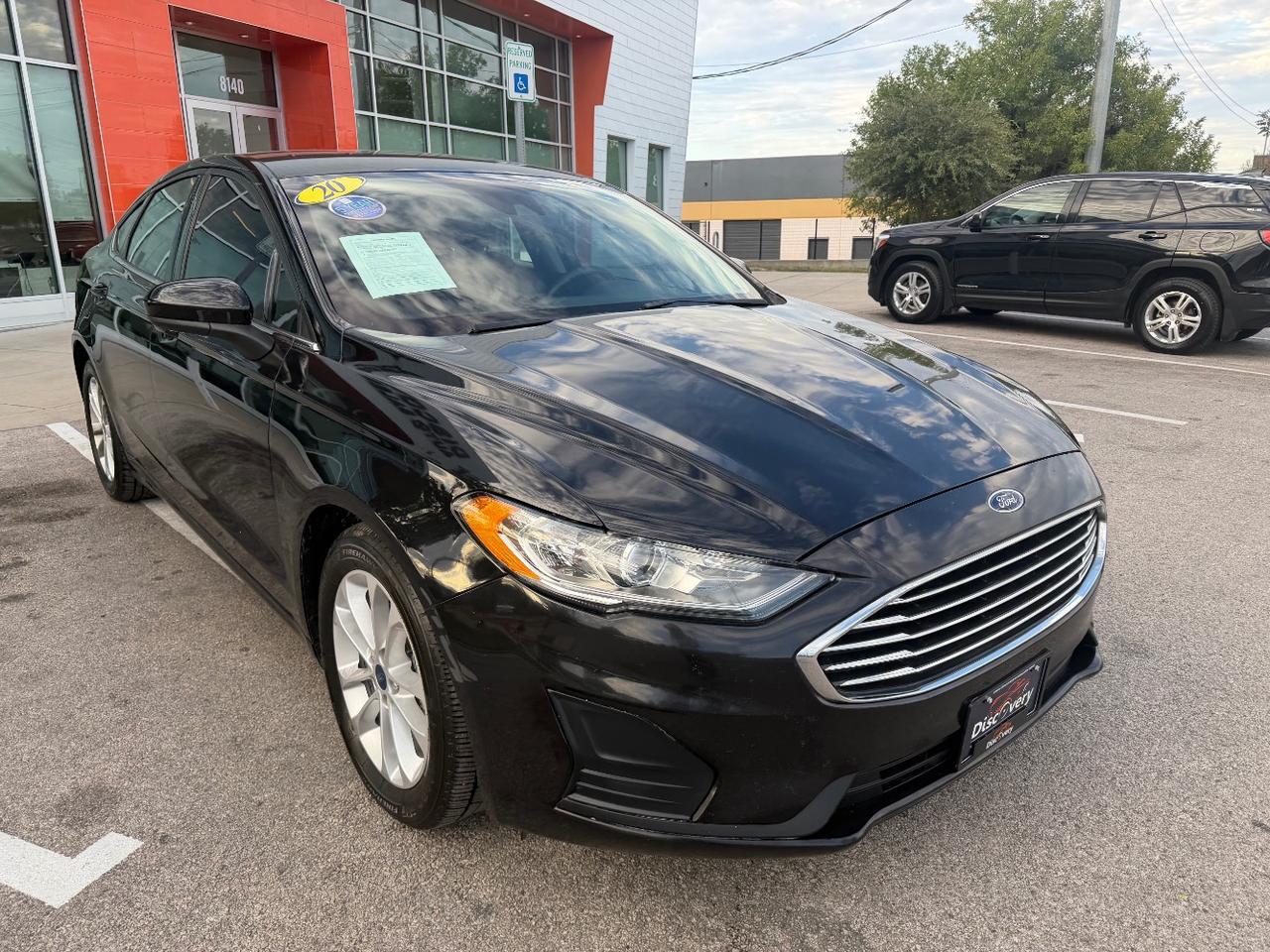 2020 Ford Fusion SE