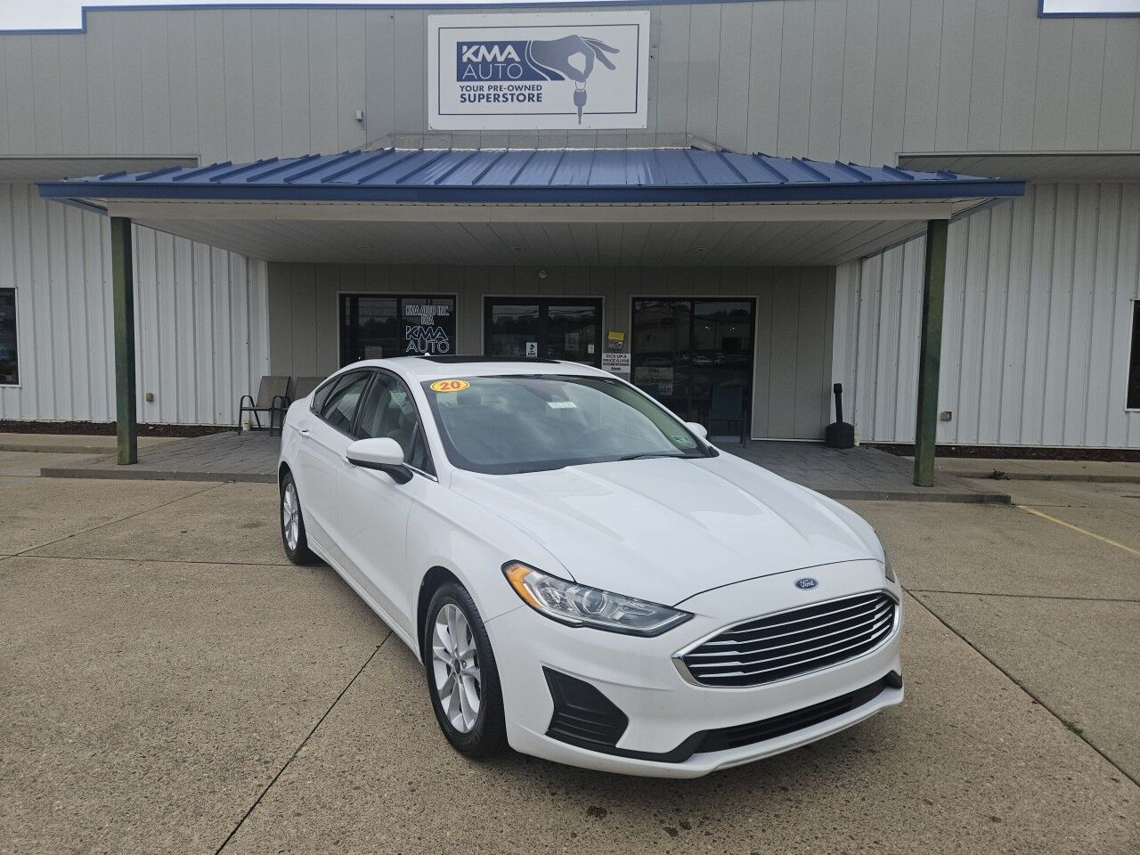 2020 Ford Fusion SE